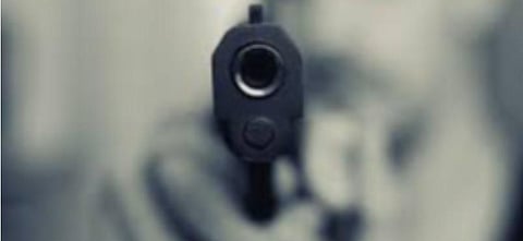 உத்தர பிரதேசத்தில் சமாஜ்வாதி பிரமுகர் மனைவி, தாயார் சுட்டுக்கொலை