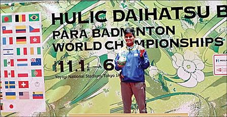 சாம்பியன் பட்டம் வென்ற மனிஷா ராமதாஸ்.