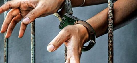 பாகிஸ்தான் ஆதரவு முழக்கம் - பெங்களூருவில் 3 மாணவர்கள் கைது