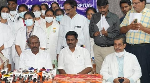 செய்தியாளர்களை சந்தித்த அமைச்சர் மா.சுப்பிரமணியன்