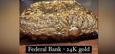 அபுதாபி சால்ட் பே ரெஸ்டாரன்டில் தங்க முலாம் பூசிய இறைச்சி விலை ரூ.1.3 கோடி