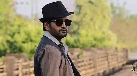 ஏஜென்ட் கண்ணாயிரம் Review: யாருக்கானது இந்த ‘குழப்ப’ சினிமா?