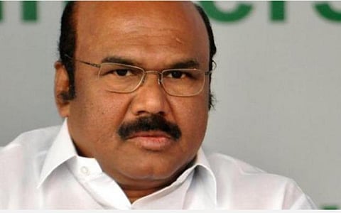 அரசு மருத்துவமனைகள் மீது பொதுமக்களுக்கு நம்பிக்கை இல்லை: முன்னாள் அமைச்சர் ஜெயக்குமார் குற்றச்சாட்டு