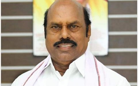 திட்டமிட்டு, முழு பாதுகாப்பு ஏற்பாடுகளுடன் சாலை பணிகளை விரைந்து முடிக்க வேண்டும்: அமைச்சர் எ.வ.வேலு அறிவுறுத்தல்