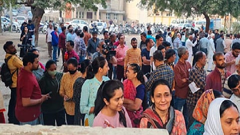 குஜராத் சட்டப்பேரவைத் தேர்தல் | முதல்கட்ட வாக்குப்பதிவு தொடக்கம்; களத்தில் 788 வேட்பாளர்கள்