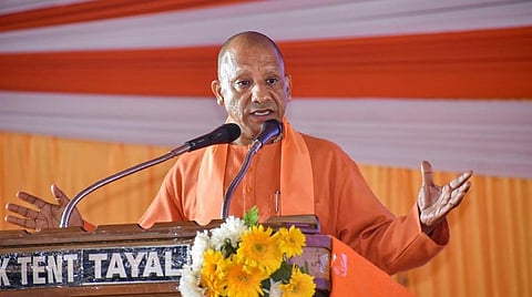 காங்கிரஸ் கட்சி கலைக்கப்பட வேண்டும் என்ற காந்தி கனவு நிறைவேறும் நேரம் வந்துவிட்டது - அகமதாபாத்தில் யோகி பிரச்சாரம்