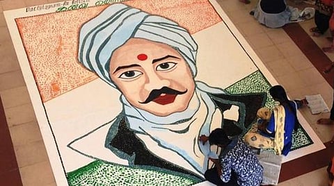 பாரதியாரின் பிறந்தநாளையொட்டி இந்திய மொழி திருவிழா