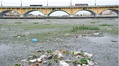 பொறுத்தார் பூமி ஆள்வார்...