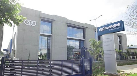 புனேயில் ரூ.100 கோடியில் ஆலை: சென்னை நிறுவனம் அமைக்கிறது