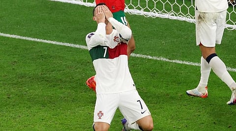 FIFA WC 2022 | தோல்வியால் தகர்ந்த உலகக்கோப்பை கனவு - மைதானத்தில் உடைந்து அழுத ரொனால்டோ