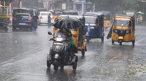 வானிலை முன்னறிவிப்பு: அடுத்த 2 நாட்களுக்கு டெல்டா, தென் மாவட்டங்களில் கனமழை வாய்ப்பு