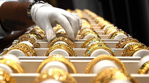 தங்கம் விலை தொடர்ந்து அதிகரிப்பு: ஒரு பவுன் தங்கம் ரூ.41,200-க்கு விற்பனை