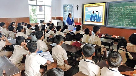 வகுப்பறைகளில் மாறும் கற்றல் வடிவங்கள்