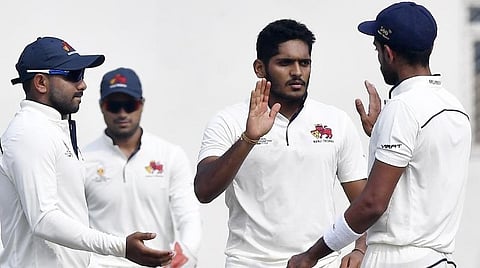 ரஞ்சி கோப்பை - 144 ரன்களில் சுருண்டது தமிழக அணி