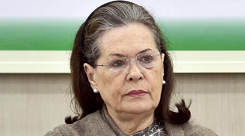 சோனியா காந்திக்கு திடீர் உடல்நலக்குறைவு - மருத்துவமனையில் அனுமதி