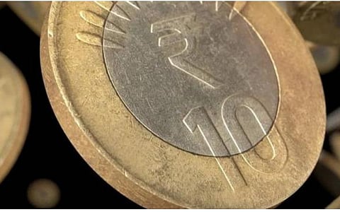 பேருந்து, வணிக நிறுவனங்களில் பொதுமக்கள் தயக்கமில்லாமல் ரூ.10 நாணயங்களைப் பயன்படுத்தலாம்: திருவள்ளுவர் மாவட்ட ஆட்சியர்