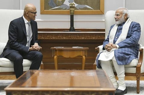 சத்யா நாதெள்ளா உடன் பிரதமர் மோடி