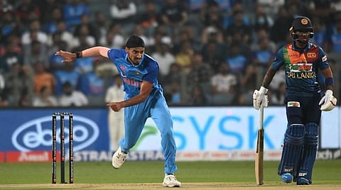 கடைசி ஓவரை தானே வீசி பாண்டியாவுக்கு பாடம் கற்பித்த ஷனகா... அர்ஷ்தீப் சிங்கின் 'நோ பால்'கள் - ஓர் அலசல்