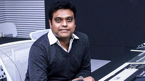 சிக்னேச்சர் கோரஸ்களின் தேவதூதன் - ஹாரிஸ் ஜெயராஜ் எனும் தனித்துவ இசை மந்திரவாதி