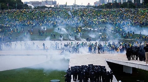 பிரேசில் நாட்டில் வன்முறை - பிரதமர் மோடி கவலை