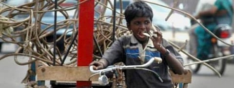 தலைதூக்கும் அடிமைமுறை