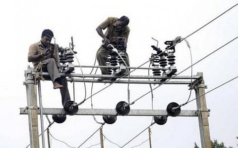 மின் ஊழியர்களுக்கு 5 சதவீத ஊதிய உயர்வு: தொழிற்சங்கங்கள் இன்று முக்கிய ஆலோசனை