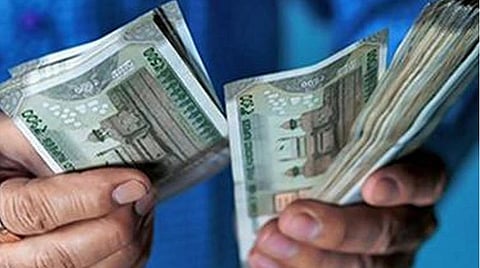 அதிக வருவாய் கிடைக்கும் எனக் கூறி ஓசூர் பொறியாளரிடம் ரூ.20.31 லட்சம் மோசடி