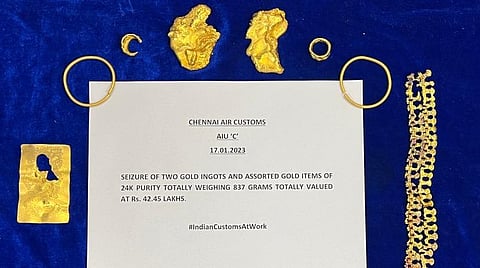 சென்னை விமான நிலையத்தில் ரூ.1.59 கோடி மதிப்புள்ள 3.14 கிலோ தங்கம் பறிமுதல்