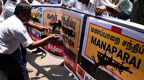 இந்தி ஒற்றை ஆட்சிமொழியா? - கல்வி பாதுகாப்பு கமிட்டி சார்பில் பிப்.21-ல் ஆர்ப்பாட்டம், பேரணி