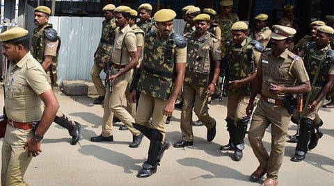 காவல் துறை வேலைவாய்ப்புகளில் போலீஸாரின் வாரிசுகளுக்கு 10% இடஒதுக்கீடு வழங்கியது செல்லும் - உச்ச நீதிமன்றம் தீர்ப்பு