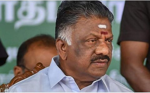 கல் எறிந்த அமைச்சர் நாசர் மீது நடவடிக்கை எடுக்க வேண்டும்: ஓபிஎஸ் வலியுறுத்தல்