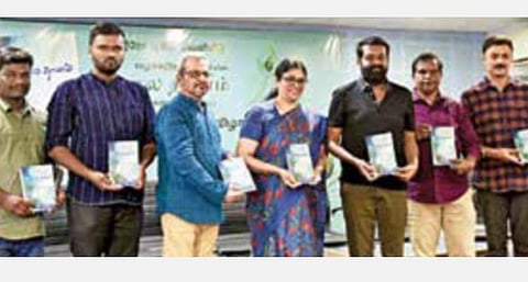 படைப்பாளிகள் விமர்சனங்களை கண்டு ஒதுங்காமல் எதிர்நீச்சல் போட்டால்தான் வெற்றி சாத்தியம் - வழக்கறிஞர் சுமதி
