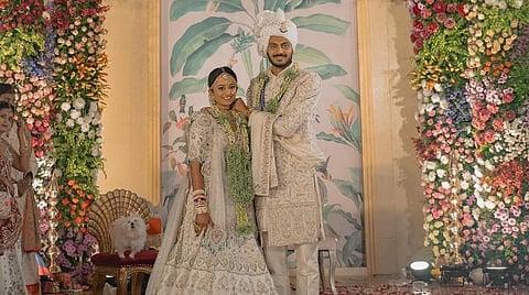 'எங்கள் வாழ்க்கையின் மேஜிக்கல் நாள் இது' - காதலியை மணந்தார் கிரிக்கெட் வீரர் அக்சர் படேல்