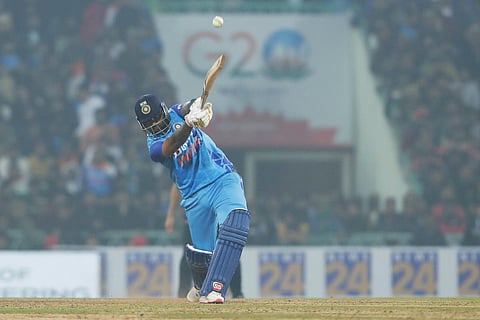 நியூஸிலாந்து அணிக்கு எதிரான போட்டியில் சூர்யகுமார் யாதவ்