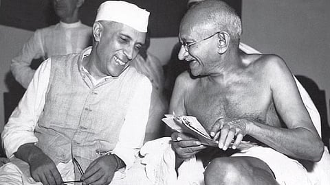 ஜவஹர்லால் நேரு மற்றும் காந்தி