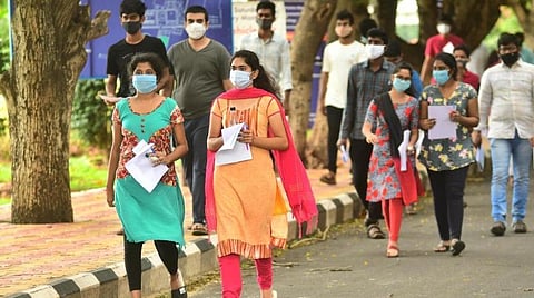 பொறியியலிலும் மாணவிகள் ஒளிரட்டும்