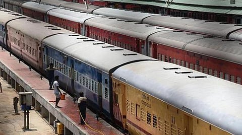 தெற்கு ரயில்வே பயணிகளின் வசதிக்கு ரூ.1,081 கோடி