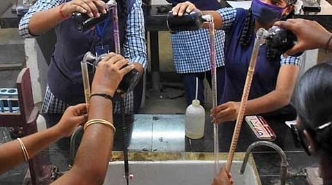 11, 12-ம் வகுப்பு செய்முறைத் தேர்வு: வழிகாட்டுதல்கள் வெளியீடு