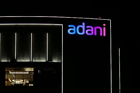 அதானி குழுமம் குறித்த ஹிண்டன்பர்க் அறிக்கைக்கு எதிரான வழக்கு: உச்ச நீதிமன்றம் நாளை விசாரணை