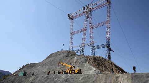 நாட்டில் முதல்முறையாக காஷ்மீரில் 59 லட்சம் டன் லித்தியம் கண்டுபிடிப்பு - இந்திய மின்வாகன தயாரிப்பில் புதிய அத்தியாயம்