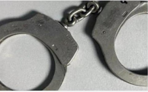 சென்னை | தலைமறைவாக இருந்த சட்டப் பல்கலைக்கழக ஊழியர் கைது