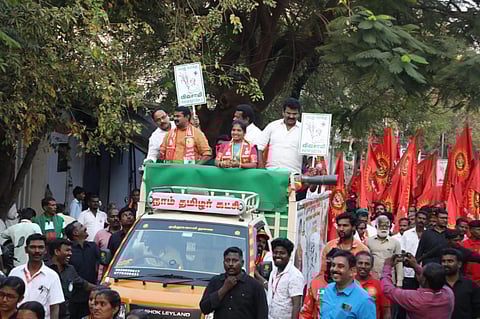 ‘முதல்வன் படம் போல் எனக்கு ஒருநாள் முதல்வர் பதவியை கொடுத்து பாருங்கள்’ - ஈரோடு பிரச்சாரத்தில் சீமான்