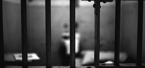 மும்பை அருகே காதலியை கொன்று உடலை மறைத்து வைத்த காதலன் கைது