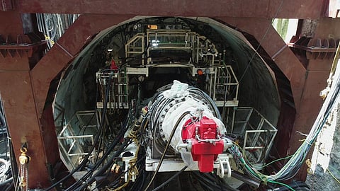 சுரங்கம் தோண்டும் இயந்திரம்