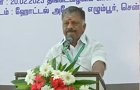 கூட்டத்தில் பேசிய ஓ.பன்னீர் செல்வம்