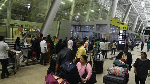 சென்னை விமான நிலையத்தில் ரூ.2 கோடி மதிப்புள்ள தங்கம் பறிமுதல்
