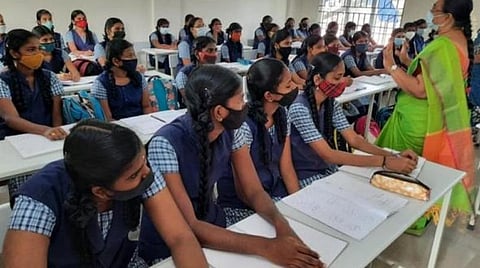 வெற்றிக்கான ஹால் டிக்கெட்