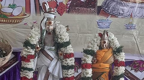 கும்பகோணம்: 18 ஆண்டுகளுக்கு பிறகு 8-ம் படித்துறைக்கு சென்ற சமேத ஆதிகும்பேஸ்வரர்!