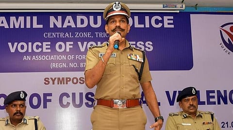 வலைதளங்களில் தவறான செய்தி பரப்பிய 5 பேர் மீது வழக்கு பதிவு - வதந்தி பரப்பினால் 7 ஆண்டு சிறை என டிஜிபி எச்சரிக்கை