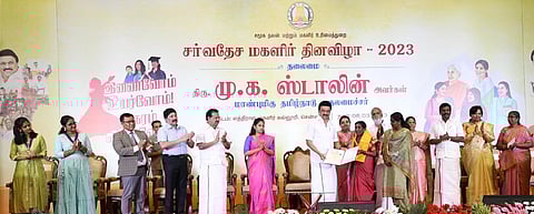 பெண்களை முன்னேற்றி வரும் தமிழக அரசு - சென்னையில் நடந்த மகளிர் தின விழாவில் முதல்வர் ஸ்டாலின் பெருமிதம்